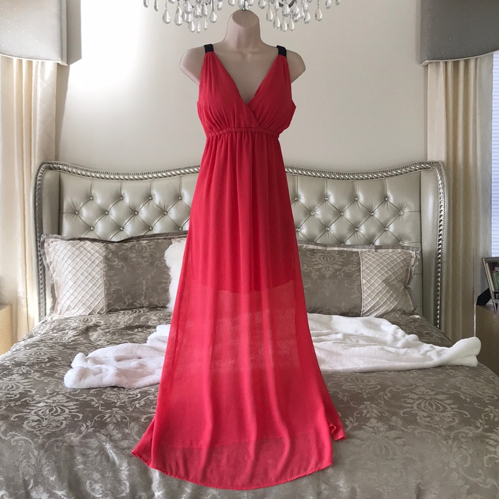 NWT- 2Bbebe Adorable Red/Pink Maxi Dress